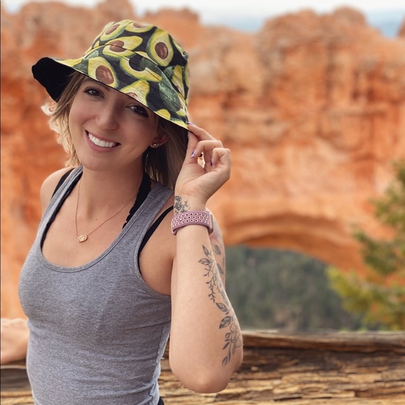 Meet your Posher, Jessie - Picture 2 of 6